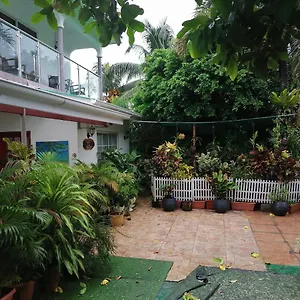 Creole , Pointe La Rue Seychelles